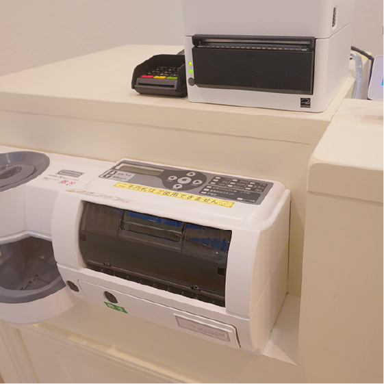 なかじまクリニック ご利用の流れ：診察後は待合室へ。支払いをして終了です。